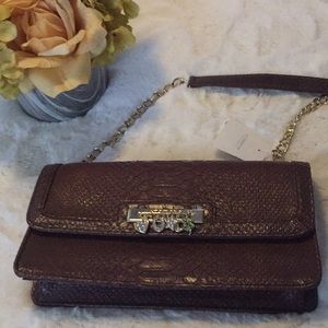 Liz Claiborne bag/pulse NWT